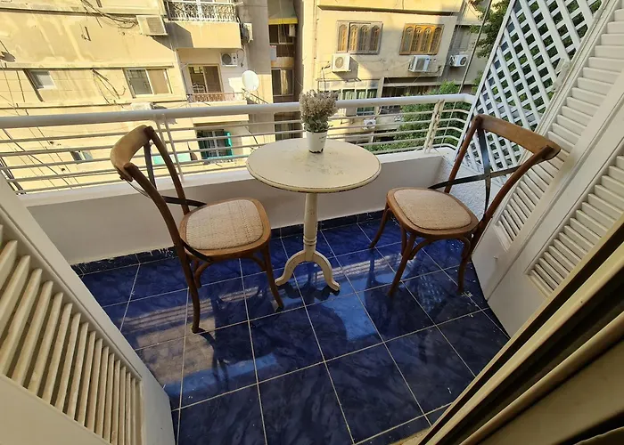 Partial Nile View 2 Bedroom Appartment In Zamalek Cairo Newly Renovated