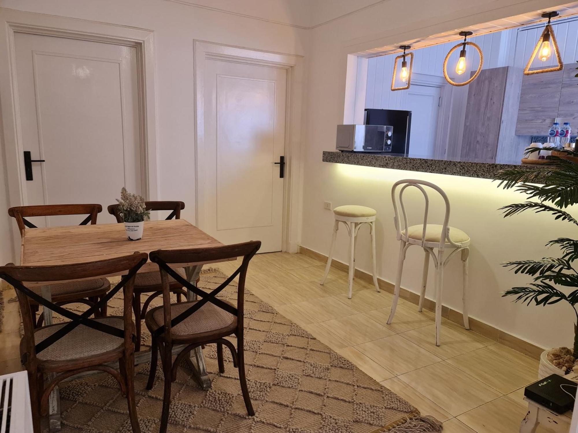 Appartamento Partial Nile View 2 Bedroom In Zamalek Newly Renovated
